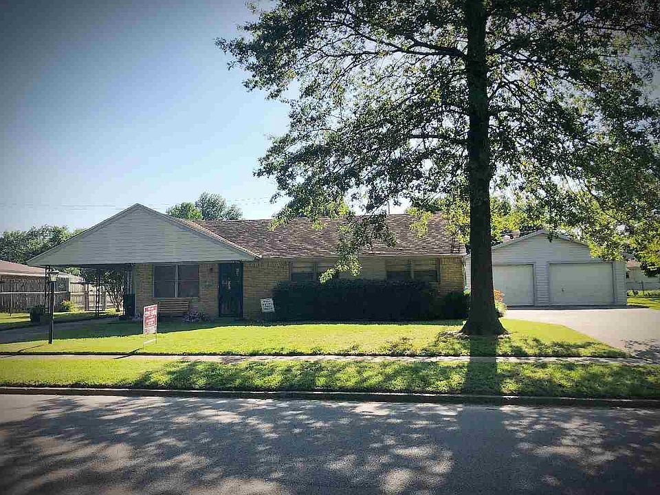 1st image of 108 S Parkview Dr