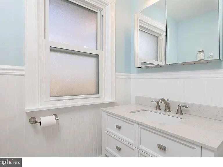 428 Lakeview Ave — Photo 17