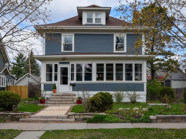 1671 Berkeley Ave, Saint Paul, MN 55105