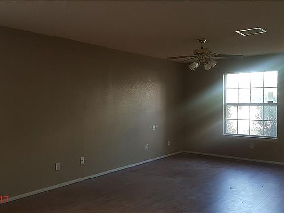 4th image of 2401 Tierra Buena Dr