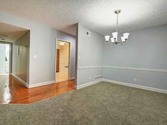 4th image of 1800 Manor House Dr APT 112