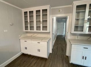 1043 Nehoa St APT B, Honolulu, HI 96822