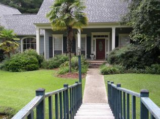 18241 Weatherwood Dr, Baton Rouge, LA 70817