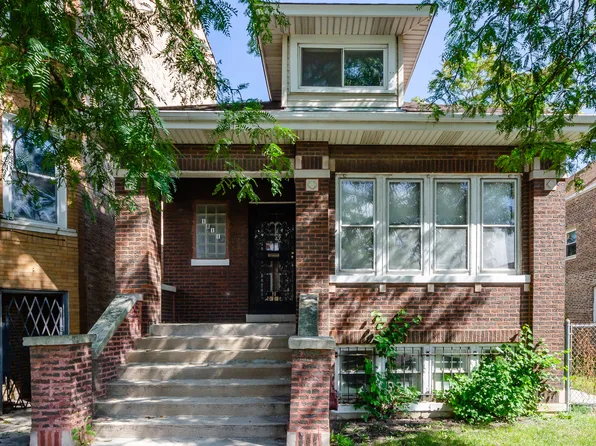 1811 S Komensky Ave, Chicago, IL 60623