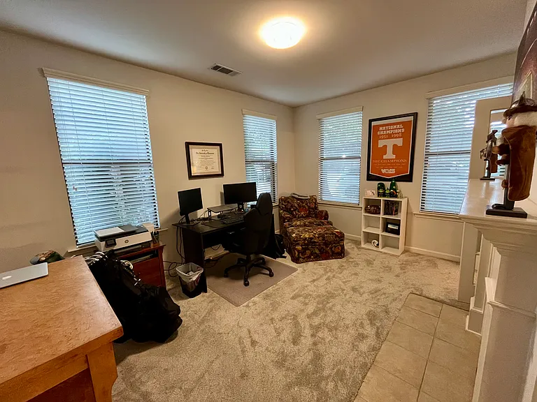 495 S Front St #103 — Photo 4