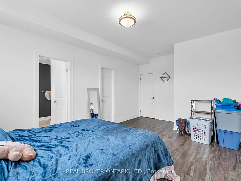 17 Centre St #311 — Photo 30