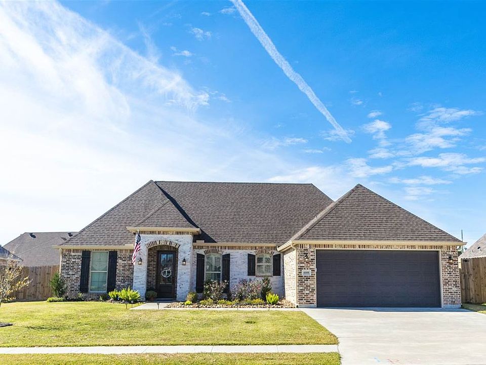 1st image of 6555 Columbus Cir