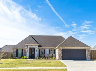 6555 Columbus Cir, Lumberton, TX 77657