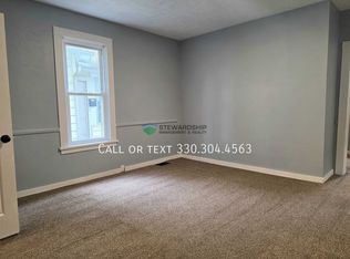 885 Wales Rd NE APT A, Massillon, OH 44646