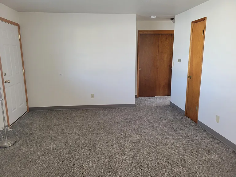 414 S 65th Ave #414 — Photo 7