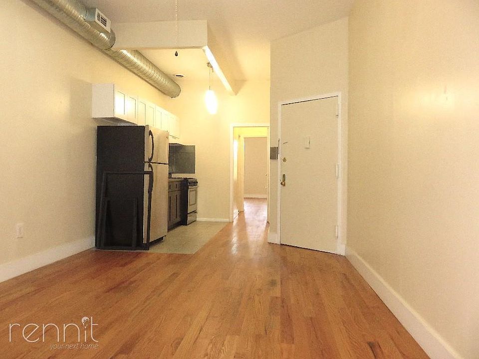 1st image of 828 Halsey St #3R
