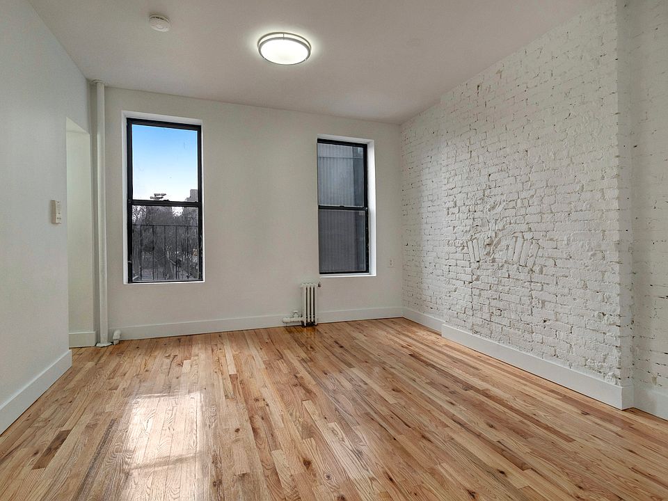 1st image of 31 E 1st St APT 4C