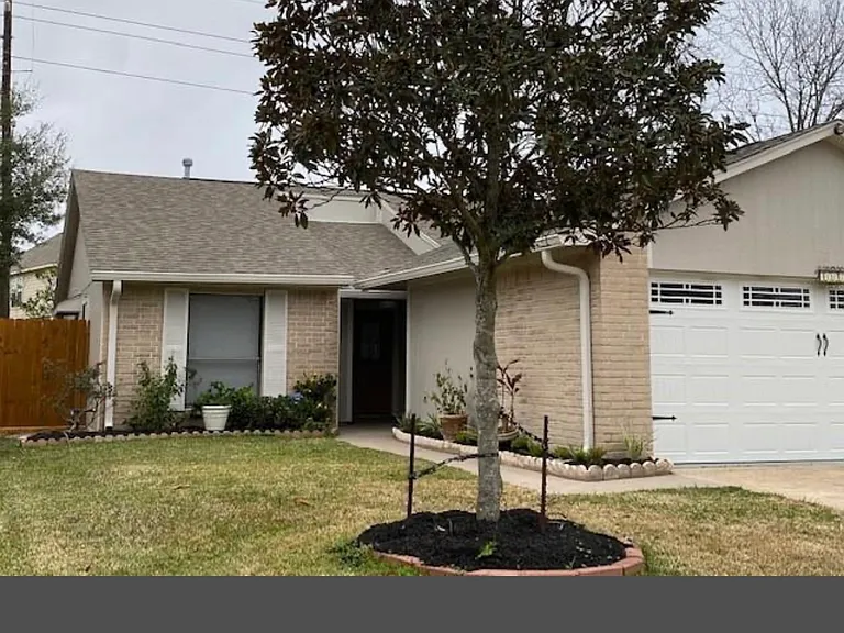 4347 Hawk Meadow Dr — Photo 2