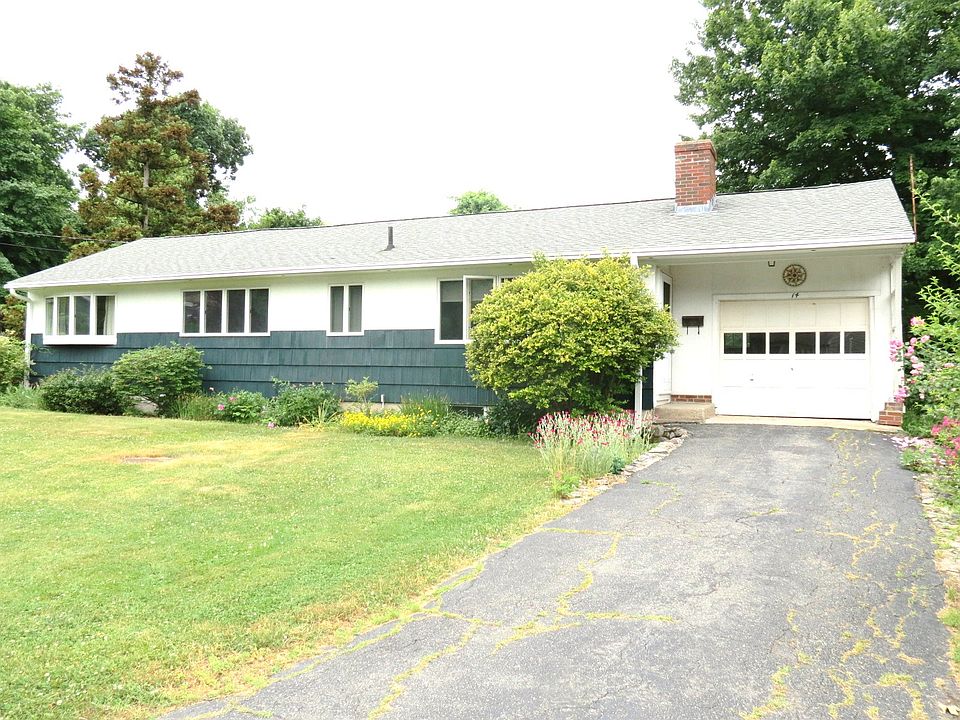 1st image of 14 Applewood Dr