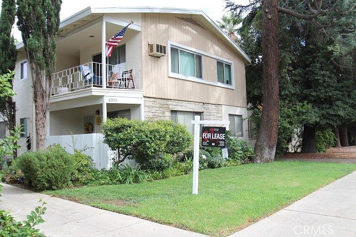 5742-5742 Hazeltine Ave #5, Van Nuys, CA 91401 | Zillow