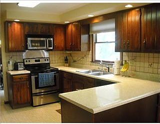 2nd image of 28 Adrian Dr