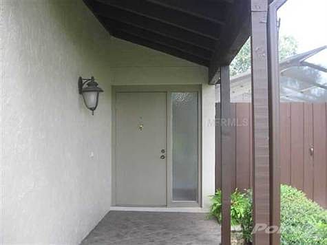 2nd image of 3971 Glen Oaks Manor Dr