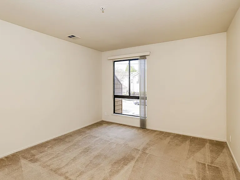 Le Boulevard Apartments — Photo 17