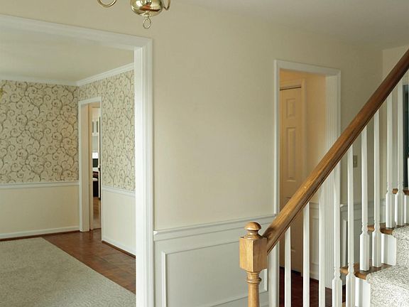 5th image of 84 Wildwood Dr