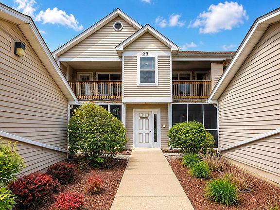 2nd image of 1526 Long Meadow Trl