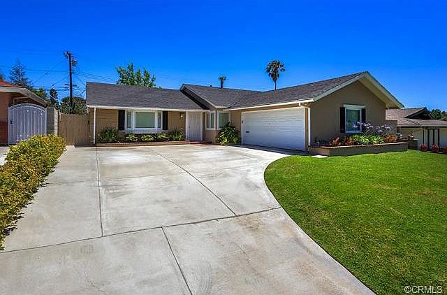 1st image of 12718 Cherryvale Dr