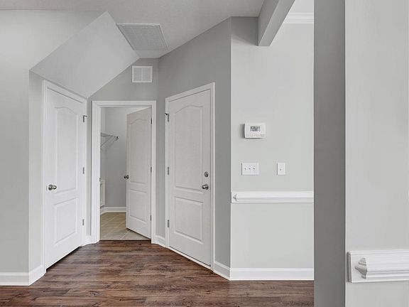 125 Astoria Park Loop-05 Compressed