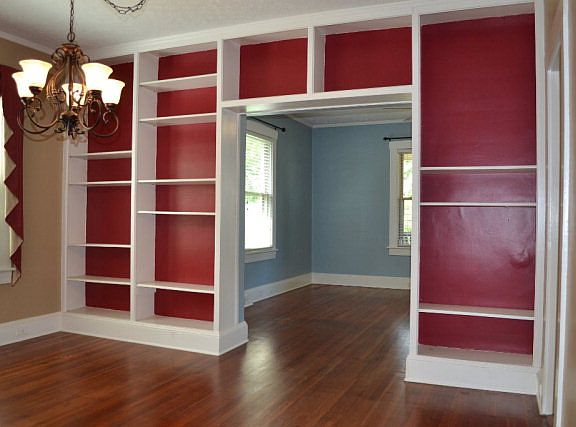 4th image of 325 College Ave