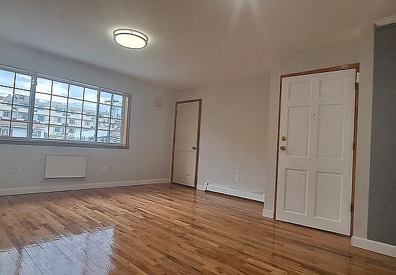 3rd image of 640 E 103rd St Floor 2
