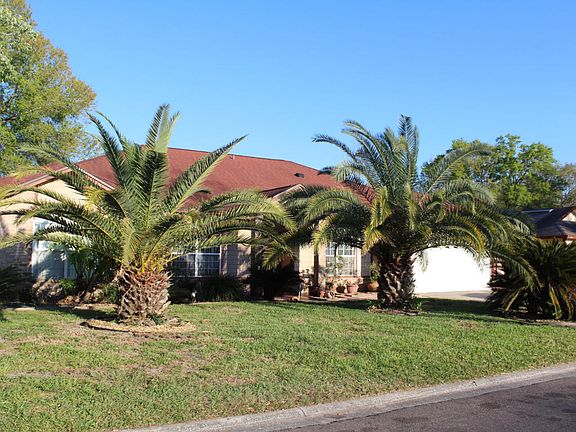 2nd image of 8441 Gatepost Ct