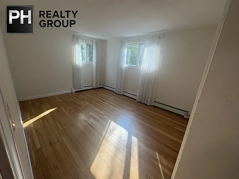 39-41 Townly Rd #1 — Photo 21