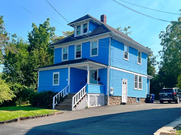 32 Spring Hill Avenue, Norwalk, CT 06850