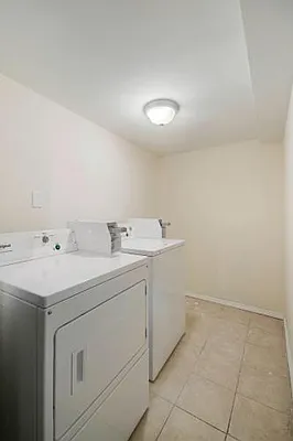 Rented by Owner | media 30