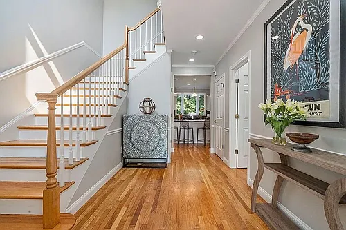 47 Fiske St Photo 1