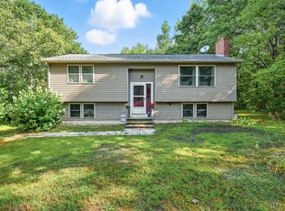 729 High St, West Gardiner, ME 04345