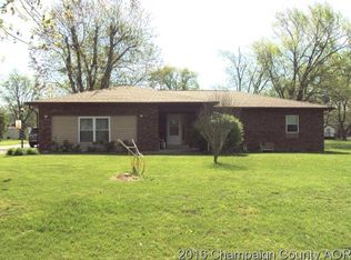 1226 N Century Dr, Rantoul, IL 61866