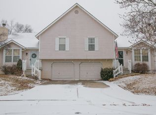 3514 NW 70th St, Kansas City, MO 64151