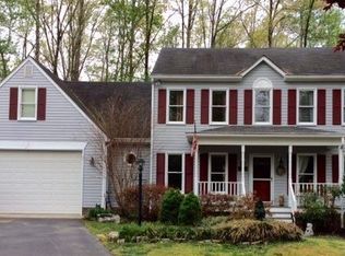 9012 Locksley Ln, North Chesterfield, VA 23236