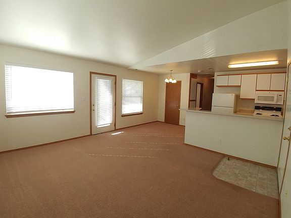 2nd image of 5445-5497 N Pierce Park Ln #79-201