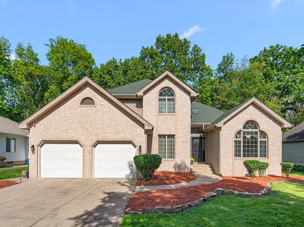 7125 Dove Dr, Schererville, IN 46375