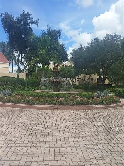 6520 Valen Way #C-503 — Photo 9