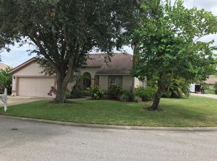 22166 Seashore Cir, Estero, FL 33928