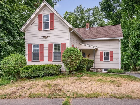 27 Bartley St, Wakefield, MA 01880