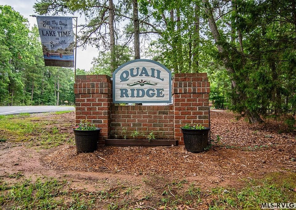 1st image of E Oak Grove Trl