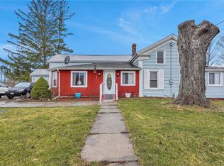 11000 Sandpit Rd, Alexander, NY 14005