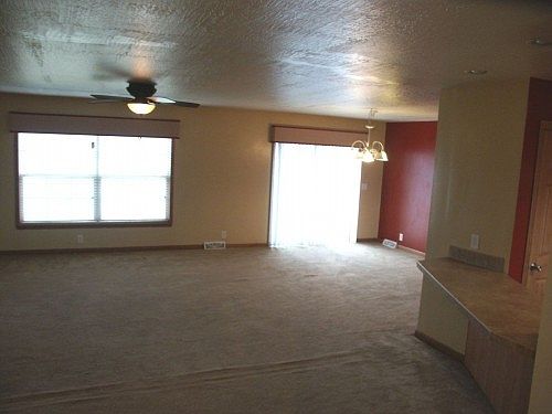 1st image of 3289 Crimson Oak Ave