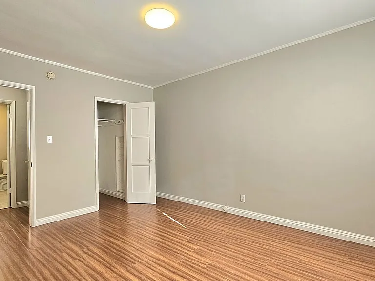 1020 S Norton Ave #1020B — Photo 16