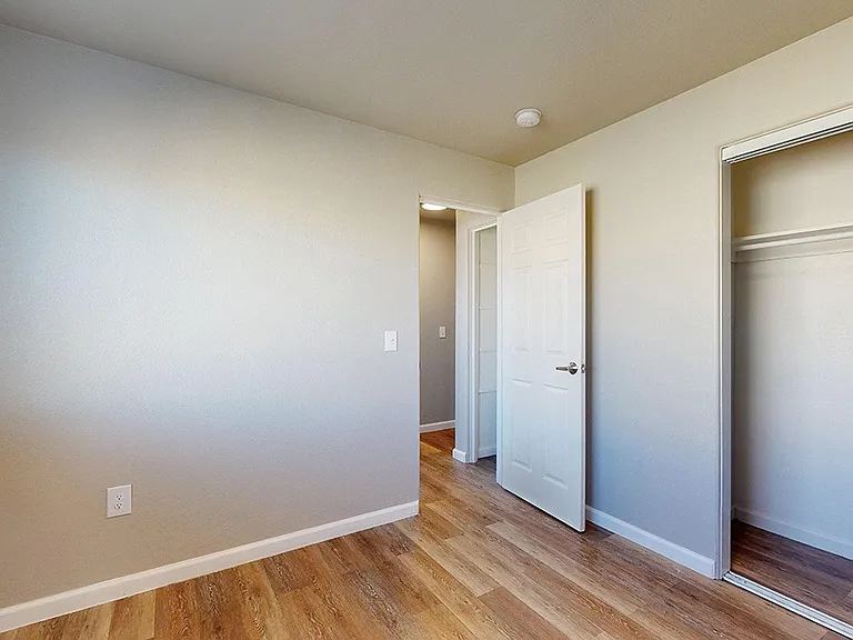 The Silverleaf Apartments — Photo 11