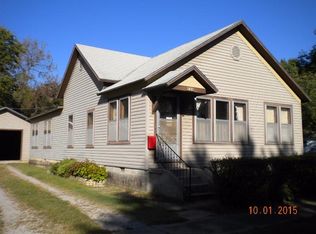 1421 N 8th St, Independence, KS 67301