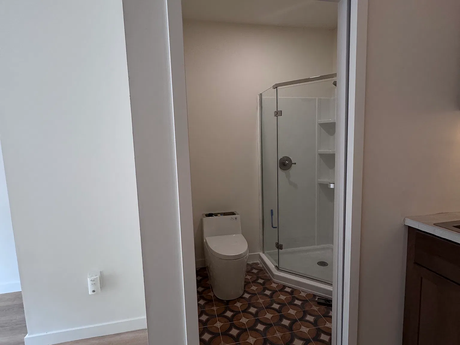 Studio, 260 sqft, $2,100 — Photo 2