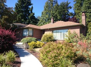 2703 Belvidere Ave SW, Seattle, WA 98126